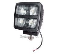 LED-Scheinwerfer 2800 Lumen IP68 geschützt