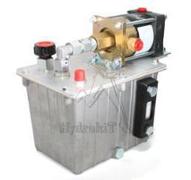 Pompe hydropneumatique 180bar - 2L/min - réservoir 3L
