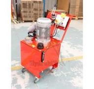 Centrale mobile GH14 - 4KW Triphasé - réservoir 50L - distri 2DE manuel