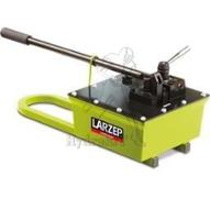 Pompe à main simple effet 700 bar - deux vitesses - 6.5L - W26507