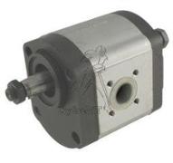 Pompe Deutz  D/DX/Intrac 17cc rotation gauche - adaptable