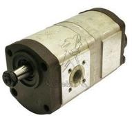 Pompe Case IH série 33 44 55 relevage direction 8+8cc gauche