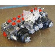 Distributeur 7 fonctions 45L/min - Manuel - spécial Grue Forestière