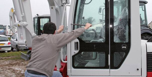 Simulation von Diebstahl- und Wegfahrsperren