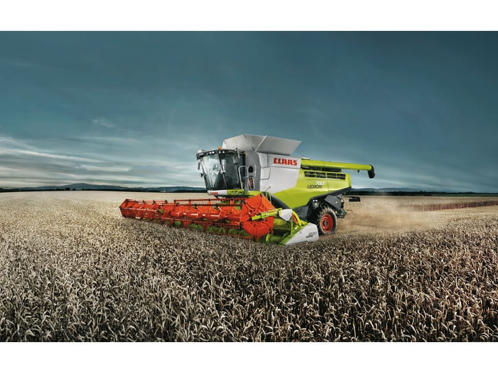 Centralized lubrication system on combine harvesters