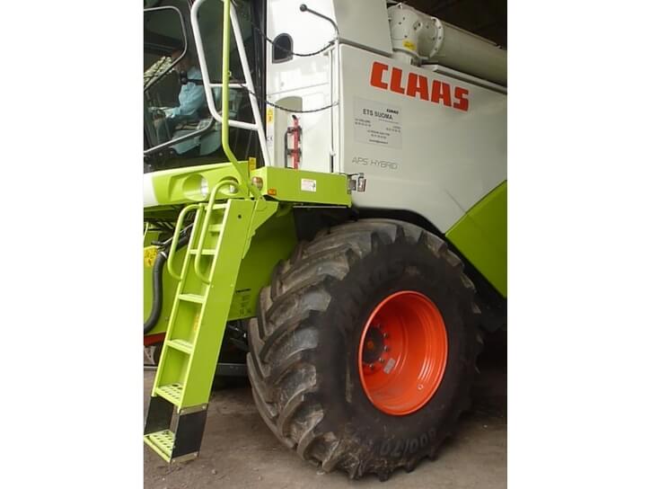 Ladder on combine harvester
