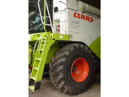 Ladder on combine harvester