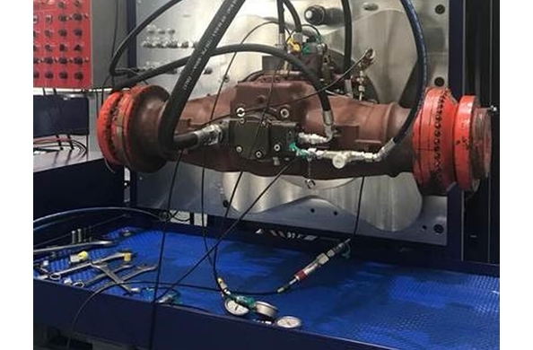 Repair of FENWICK forklift engine