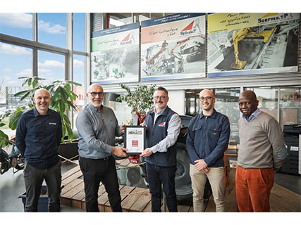 Remise du certificat Danfoss Hydrokit